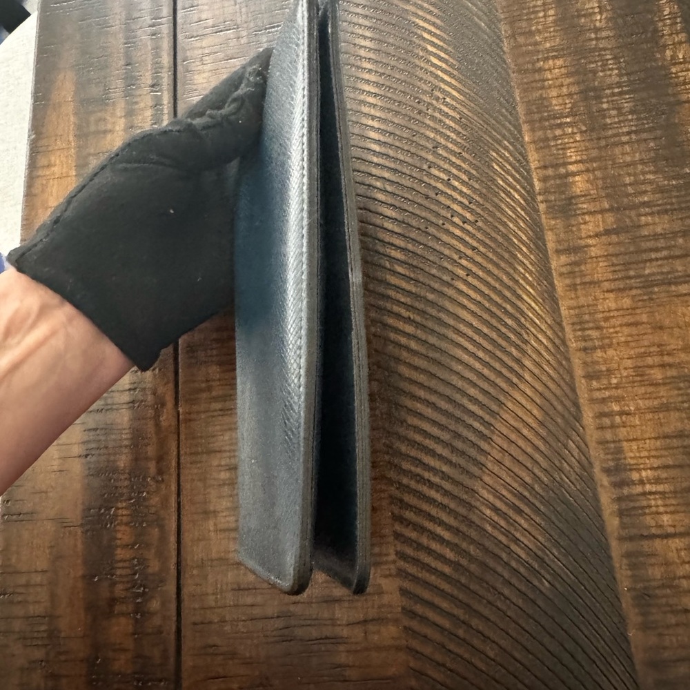 Louis Vuitton
Louis Vuitton Brazza wallet - Picture 10 of 17